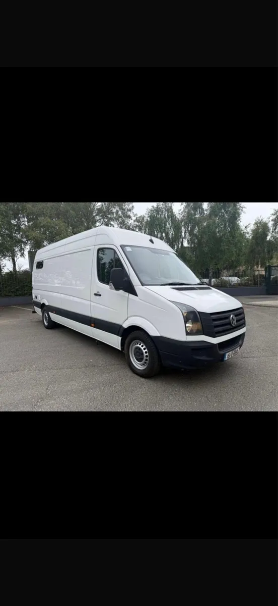 Campervan Vw Crafter 2015 - Image 1