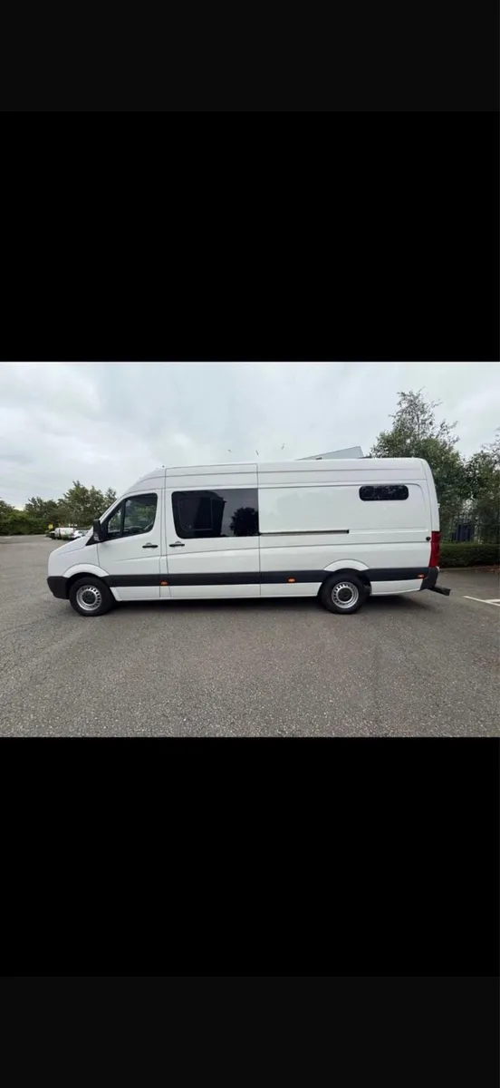Campervan Vw Crafter 2015 - Image 2