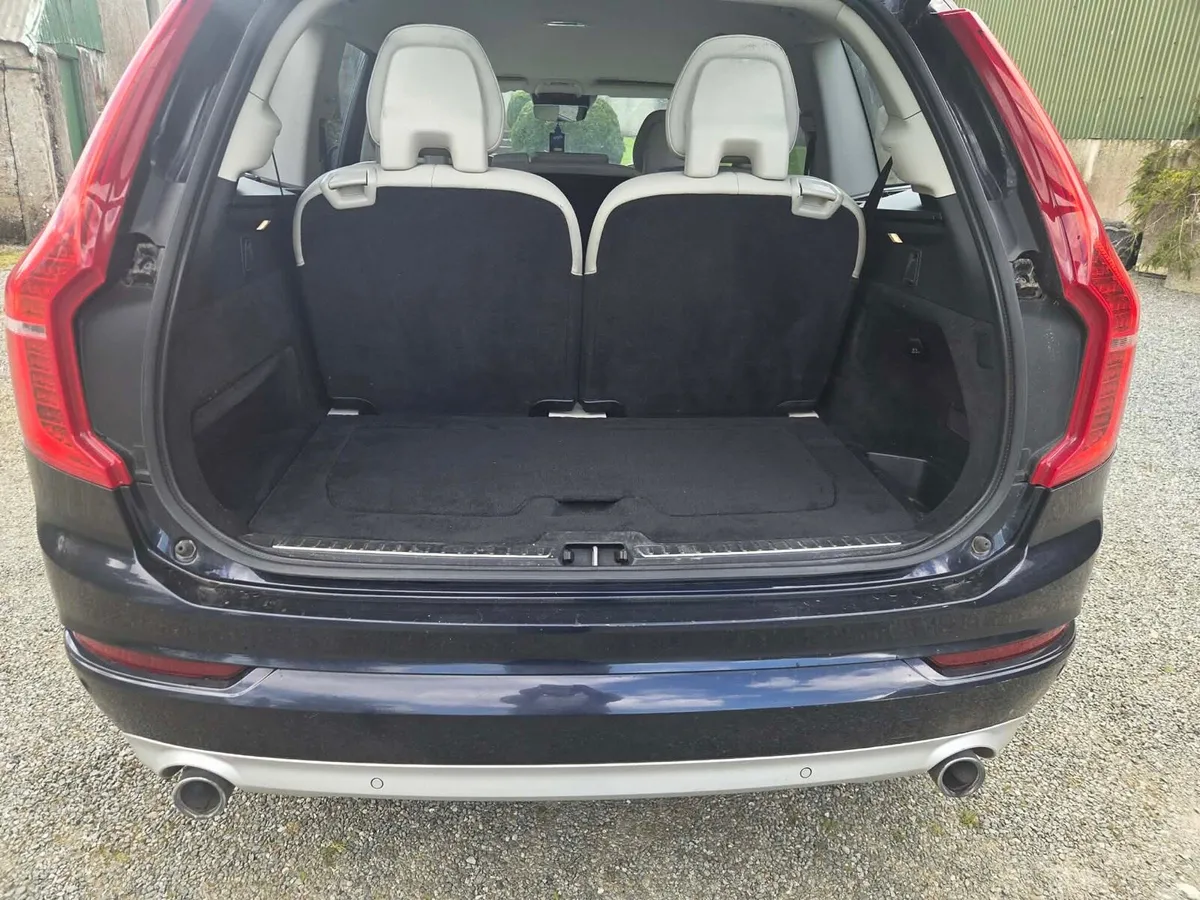 Volvo xc90 - Image 4