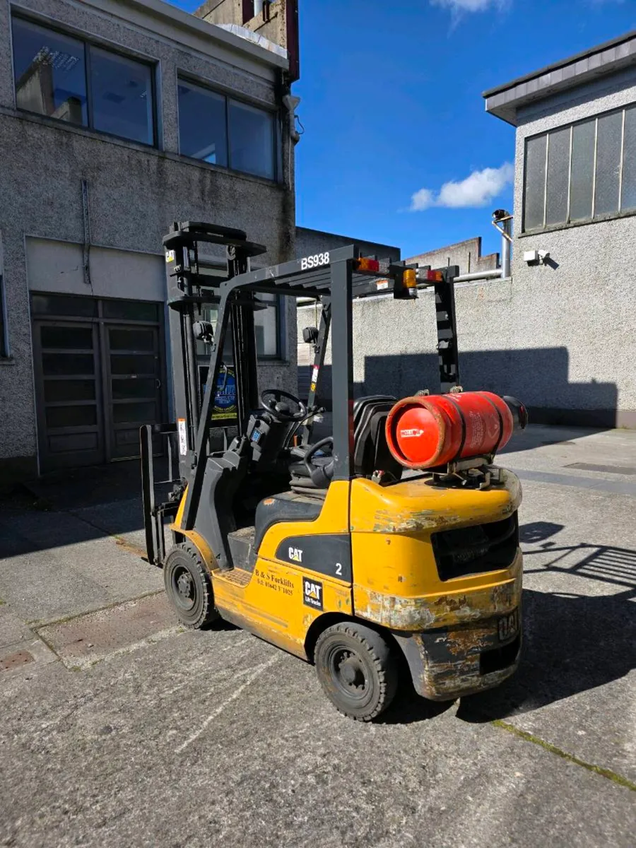 CATERPILLAR GP20NT Forklift - Image 2