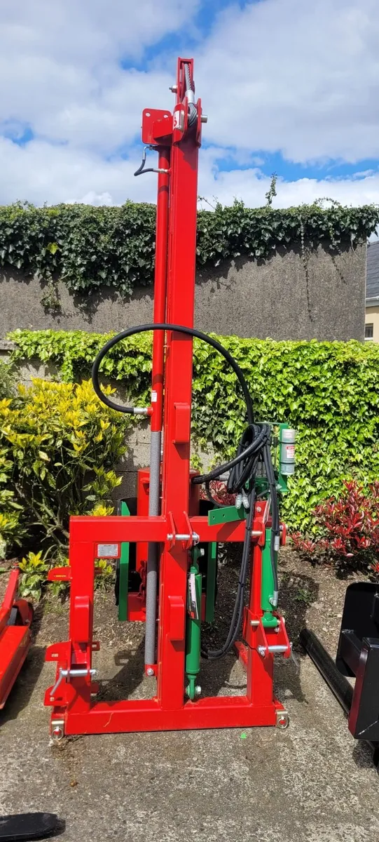 Malone Post Driver - Image 1