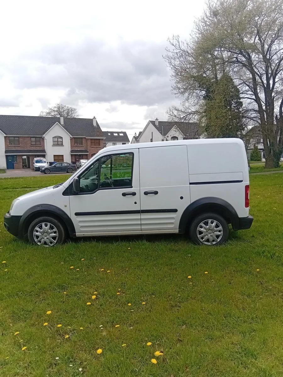 Ford Transit connect 2010 doe 11/26 - Image 4