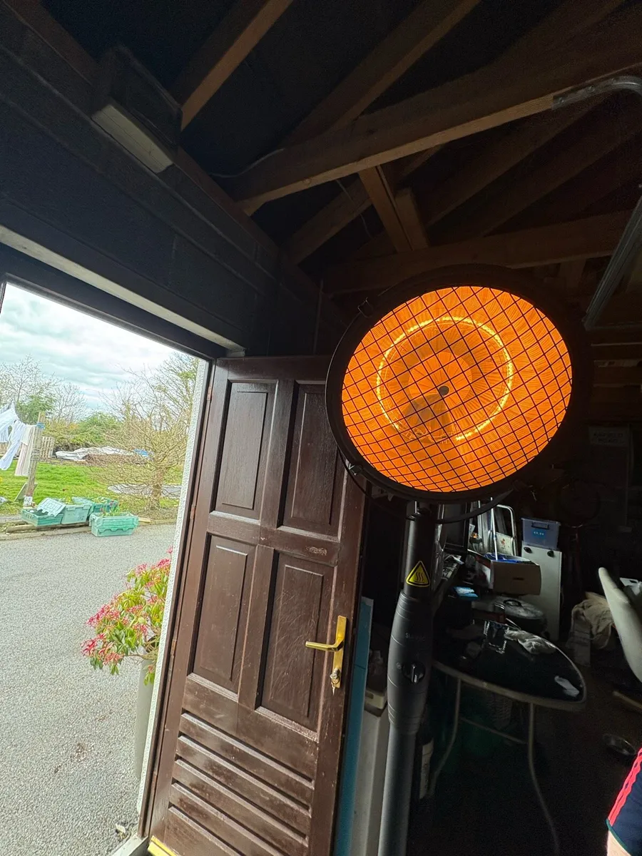 Sunset Outdoor Heating Lamp - Image 2