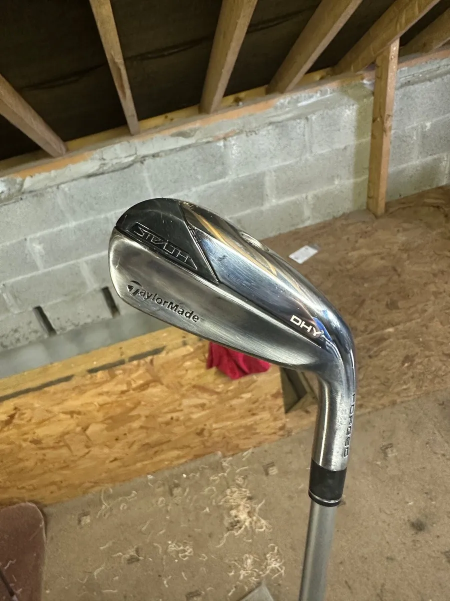 Taylormade Stealth DHY 3 iron - Image 2