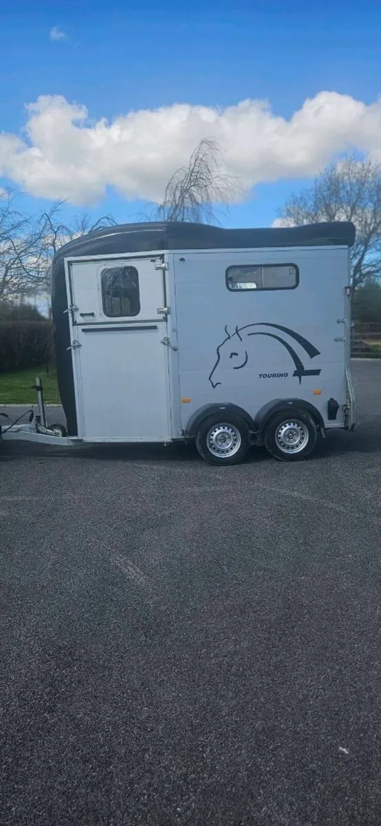 Cheval Liberte horsebox - Image 1