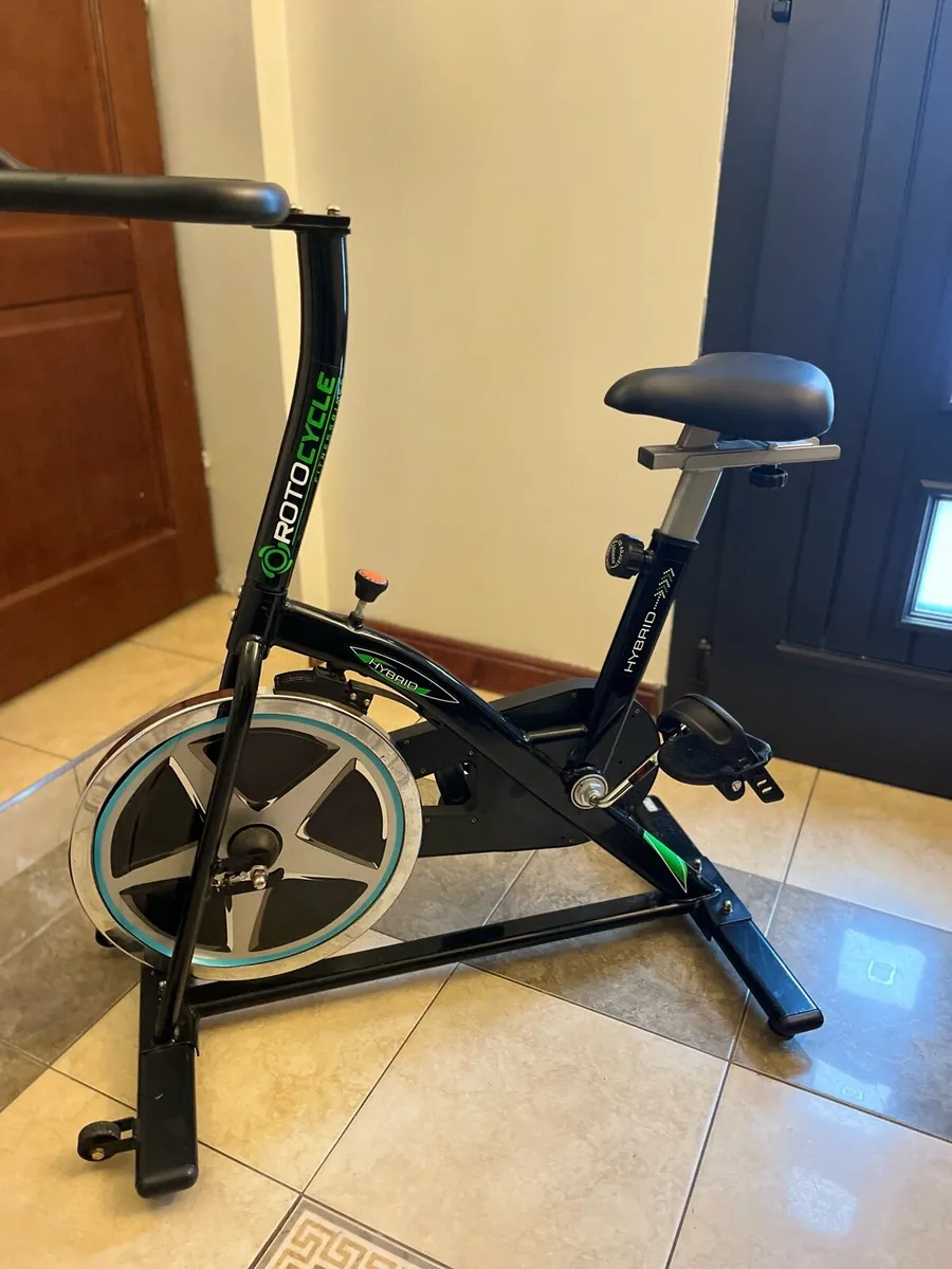 Exercise bike - Image 1