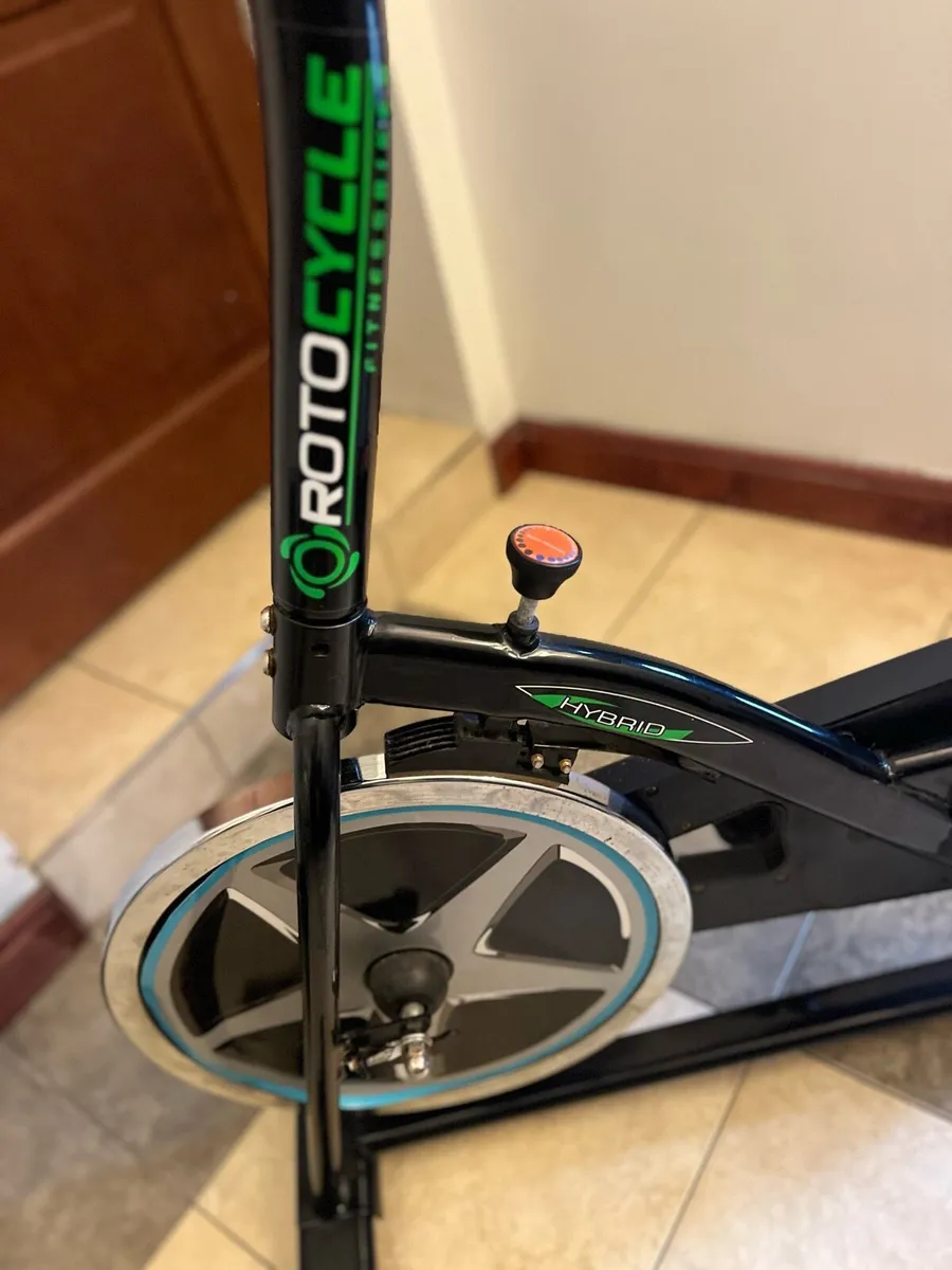 Exercise bike - Image 2