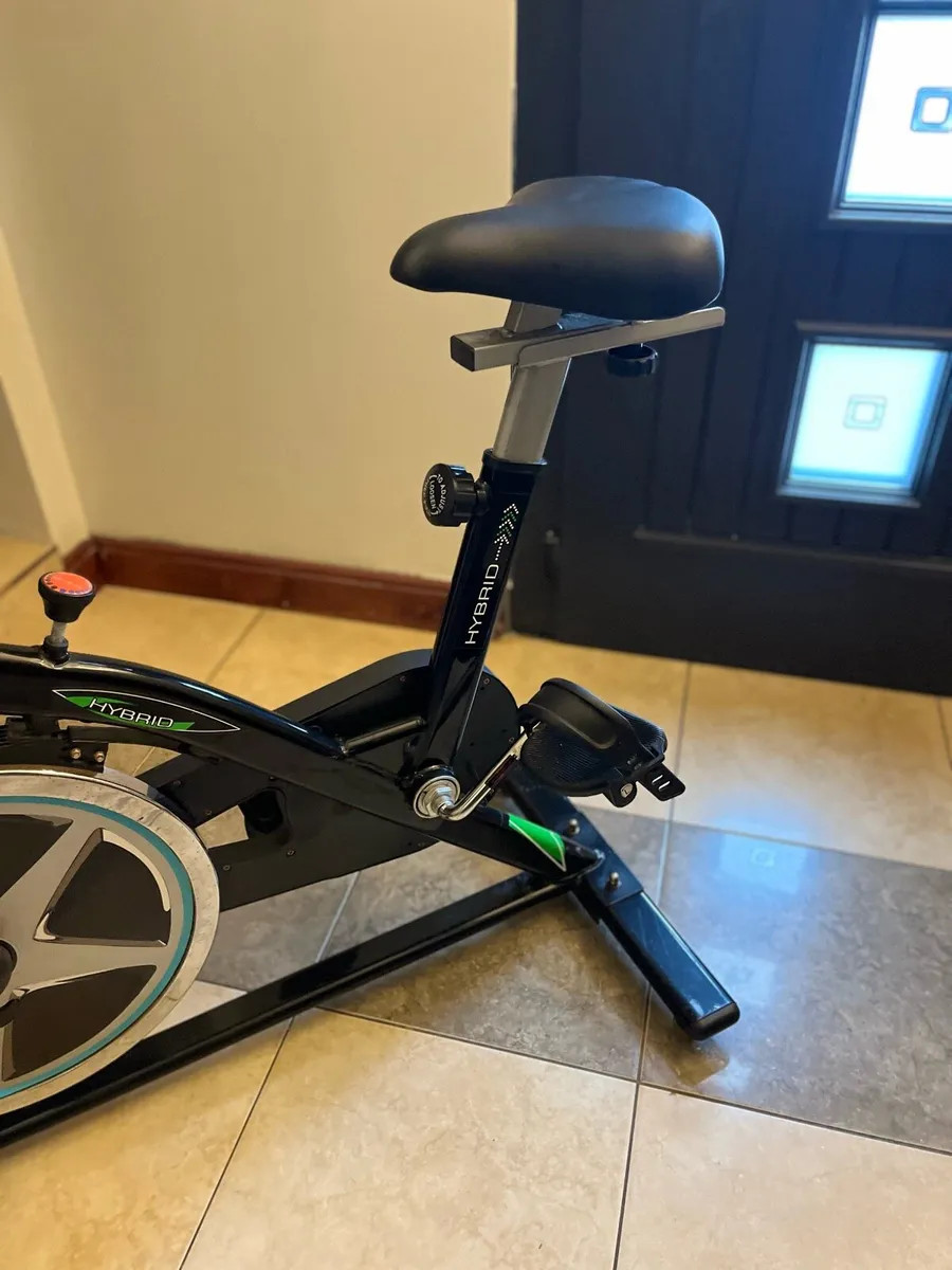 Exercise bike - Image 3