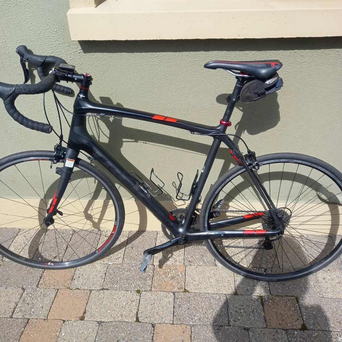 Trek Domane Series 4 Bicycle - Image 2