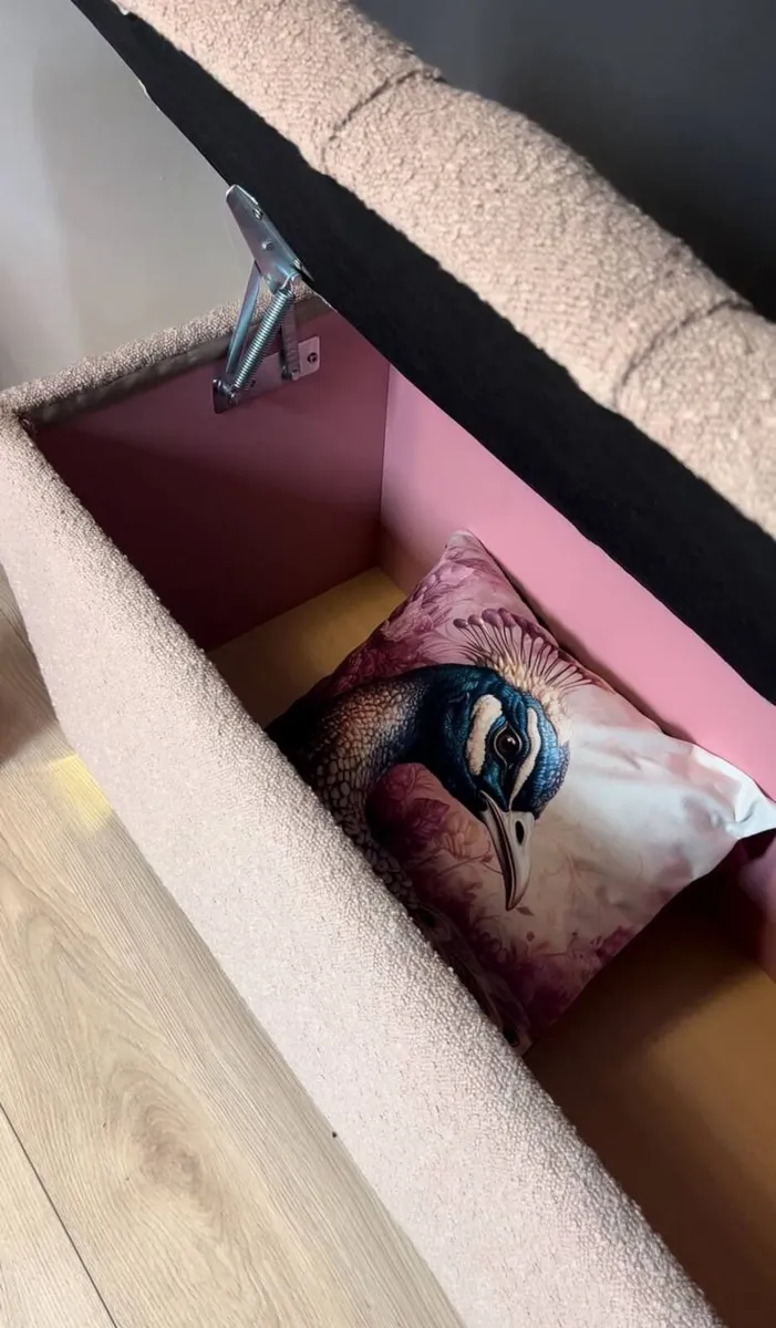 Luxury Bouclé Storage Ottoman Bench 100x40cm - Image 4