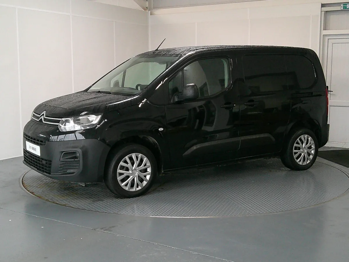 Citroen Berlingo 2021 - Image 3