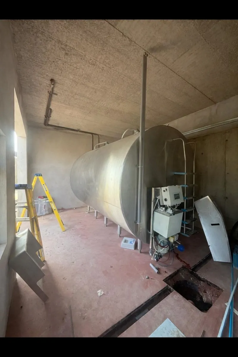 Bulk Milk Tanks - Image 1