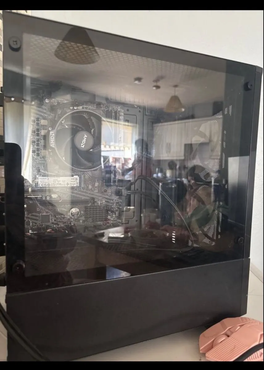 Horizon Gaming PC – Ryzen 5 PRO 4650G – 16GB RAM – - Image 2