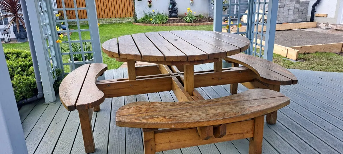 Round Garden Table - Image 1