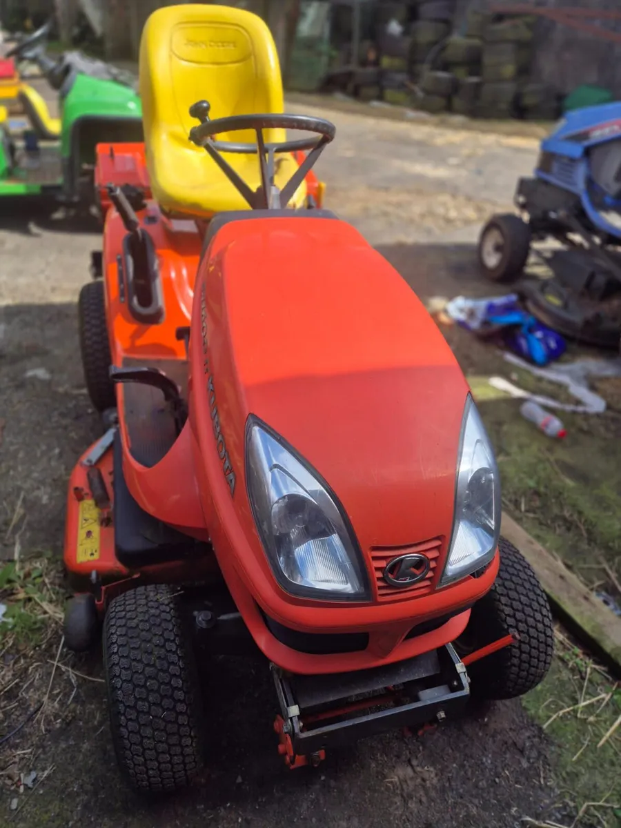 KUBOTA TRACTOR MOWER - Image 1
