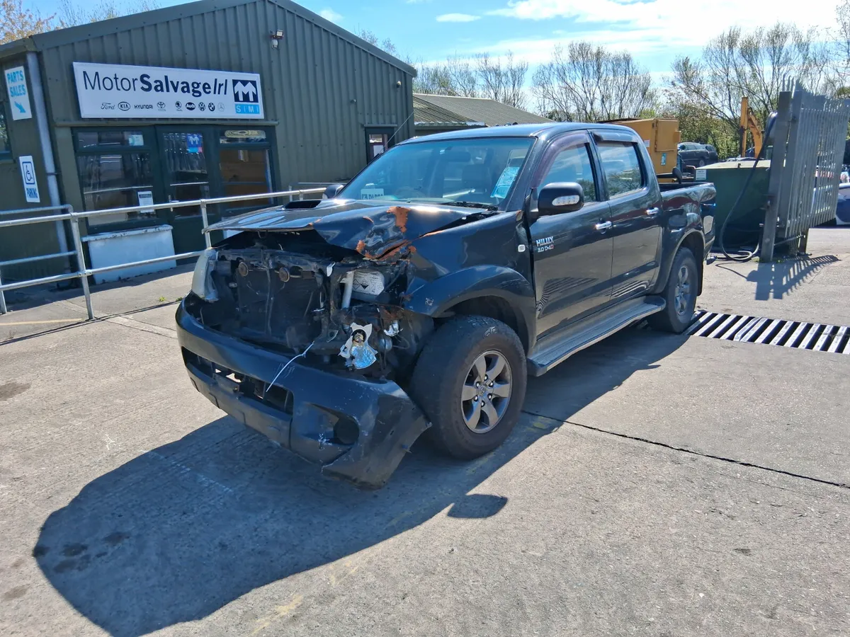 2007 TOYOTA HILUX  3.0 (for parts only) - Image 3