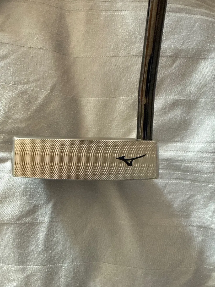 Mizuno M-craft Omoi 3 putter - Image 3