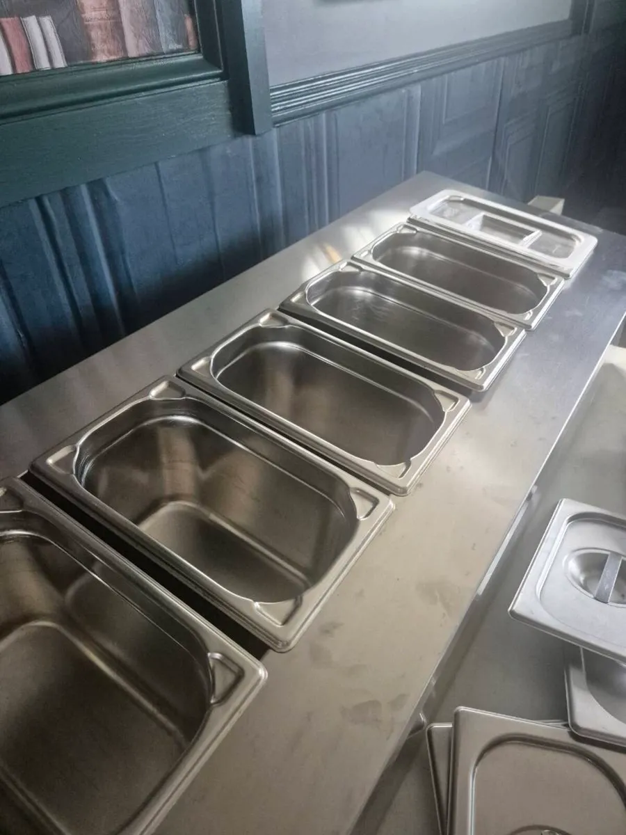 Office and kitchen equipment - Image 1