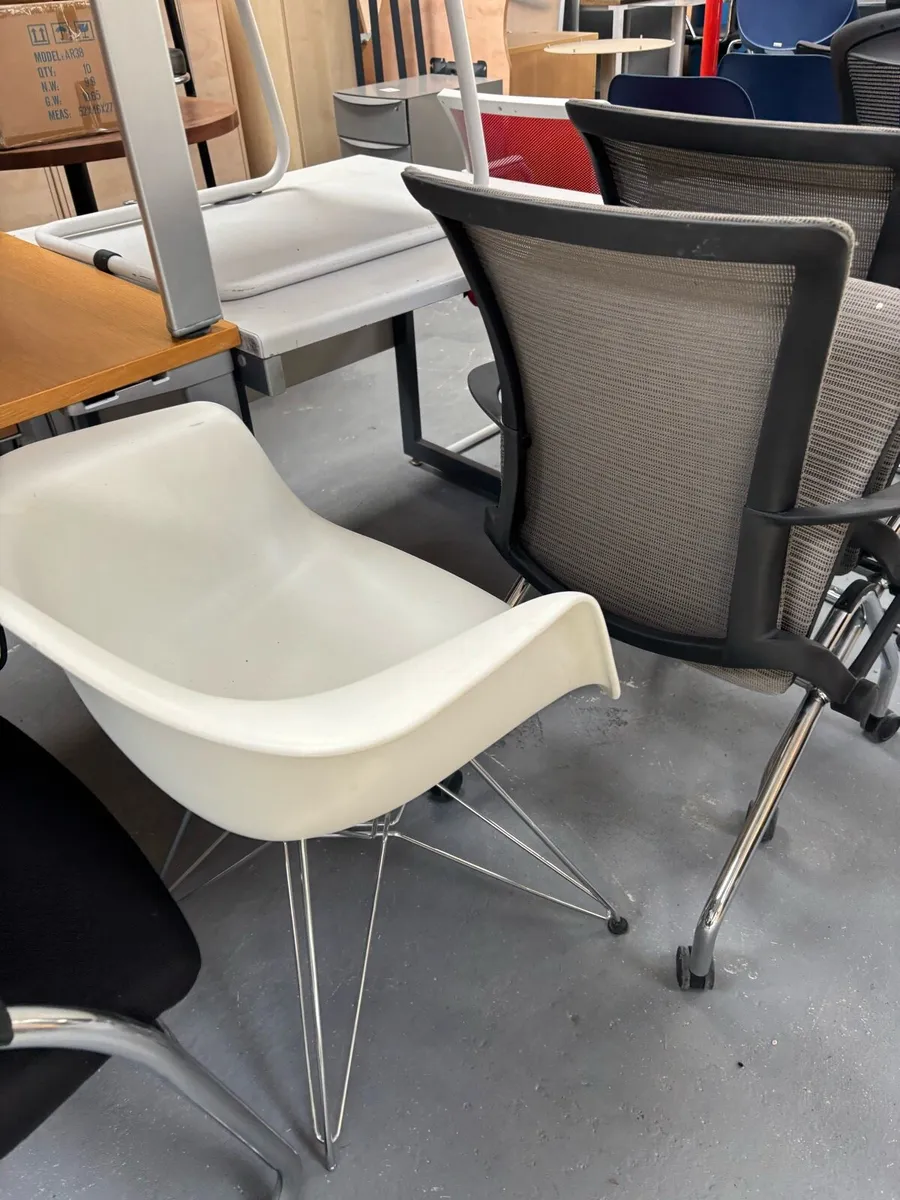 Office furniture clearance  MESSAGE FOR PRICES - Image 3