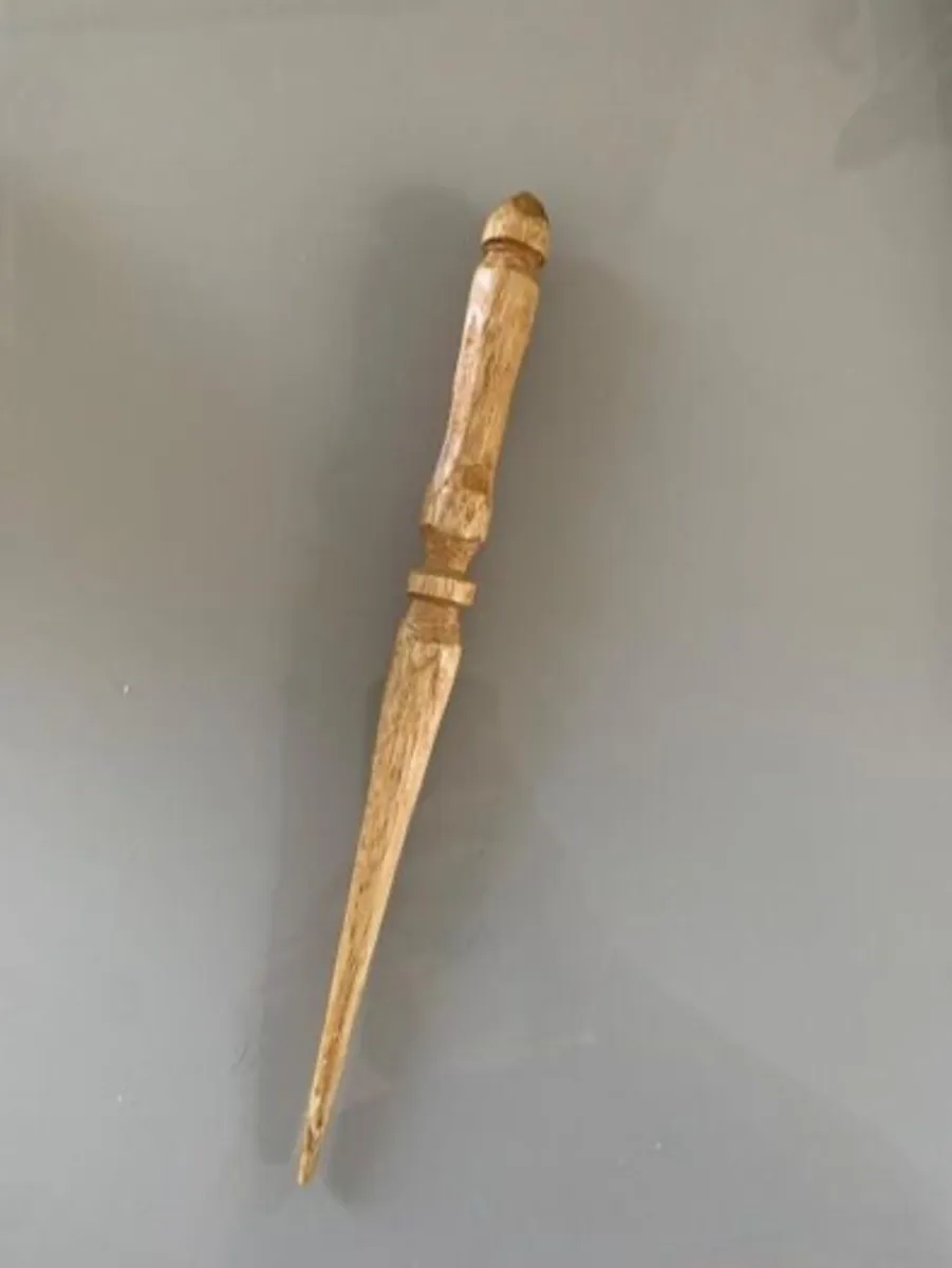 Gorgeous Nostepinne Needlework Stiletto / Sewing