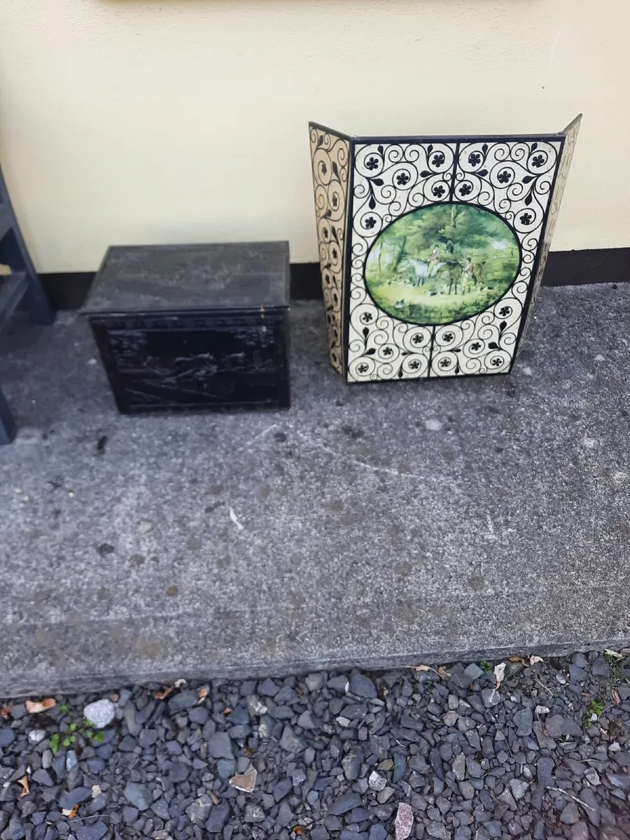 Vintage log box and fire screen - Image 1