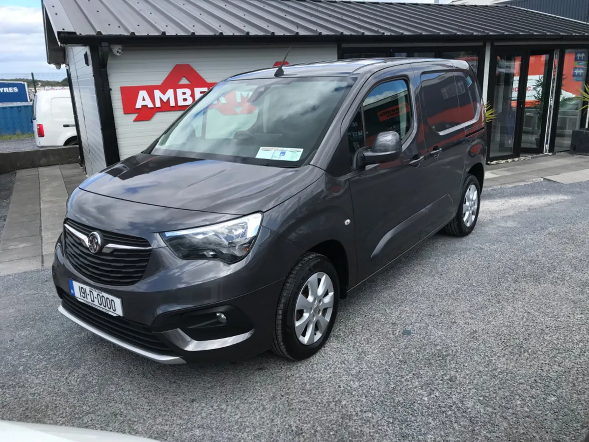 VAUXHALL COMBO 2019 - Image 2