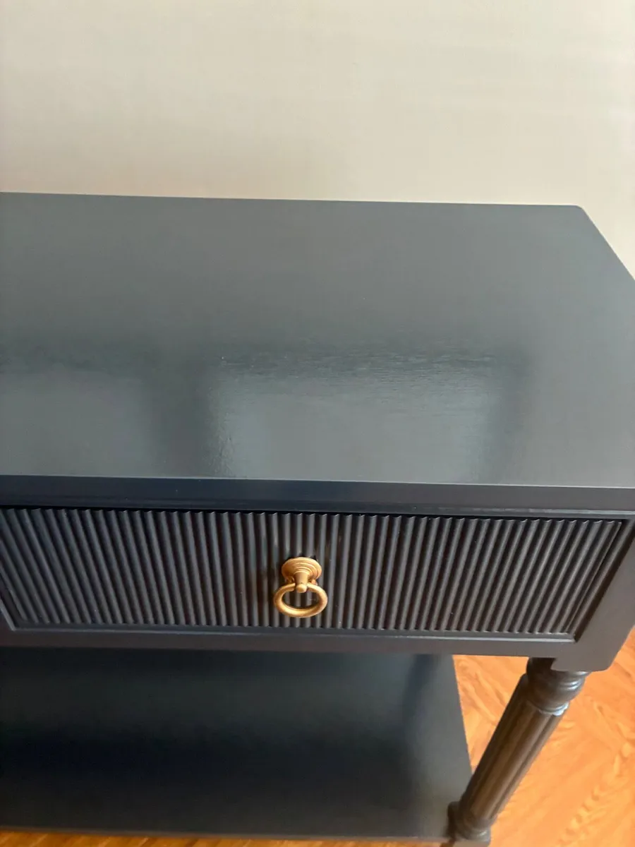 Console table - Image 3