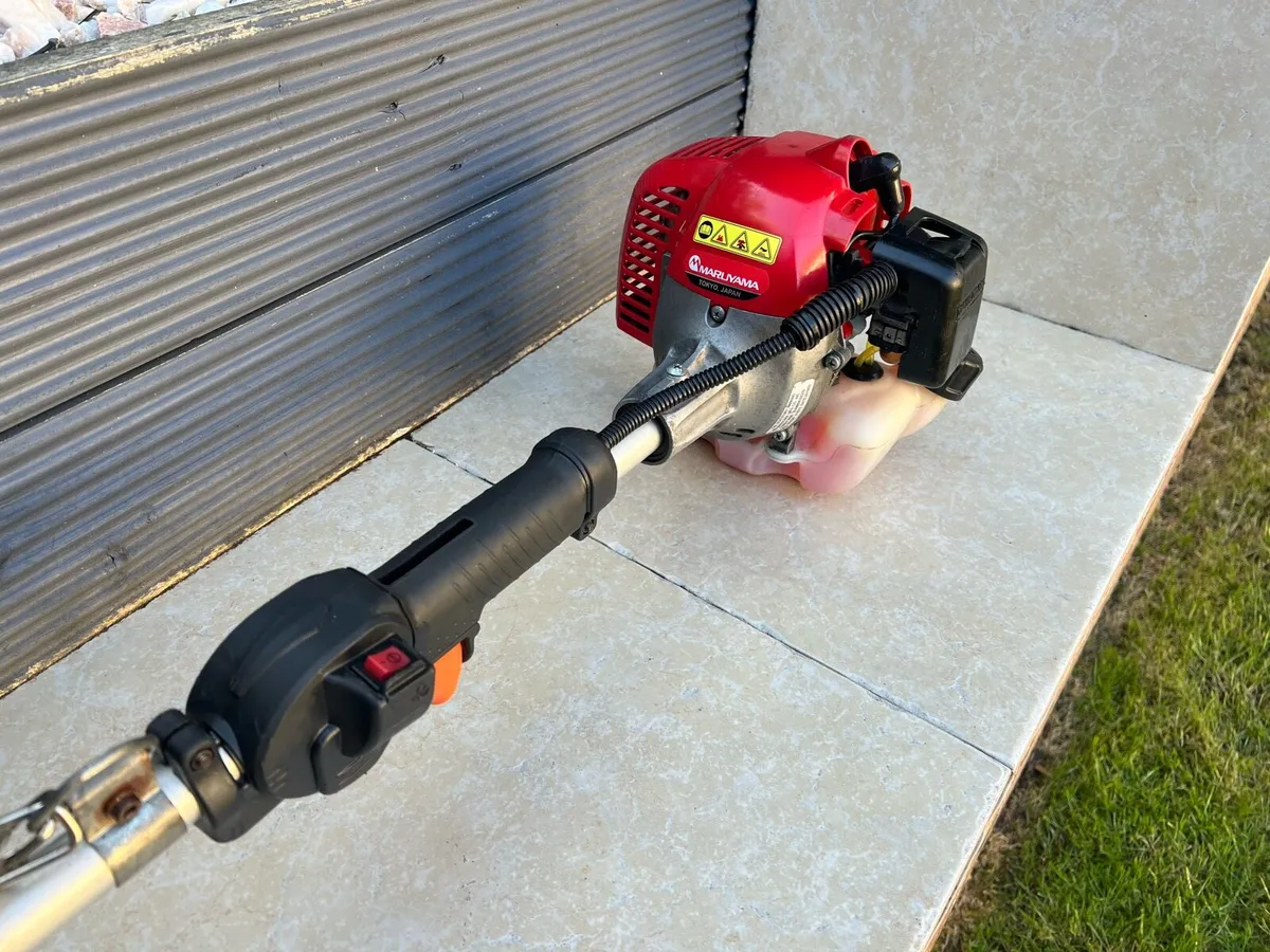 Grass strimmer / brush cutter - Image 2