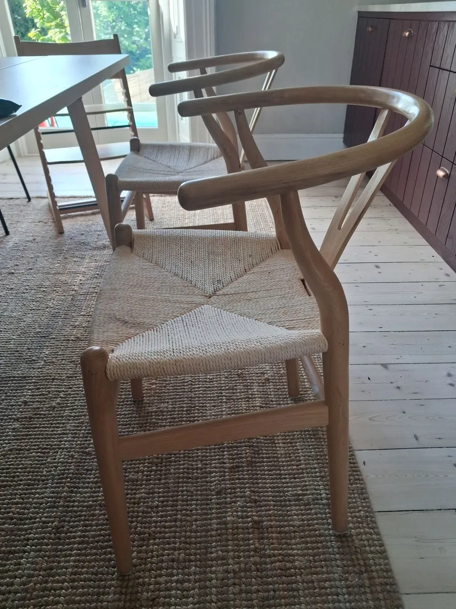 Kitchen Table & Chairs - Image 3