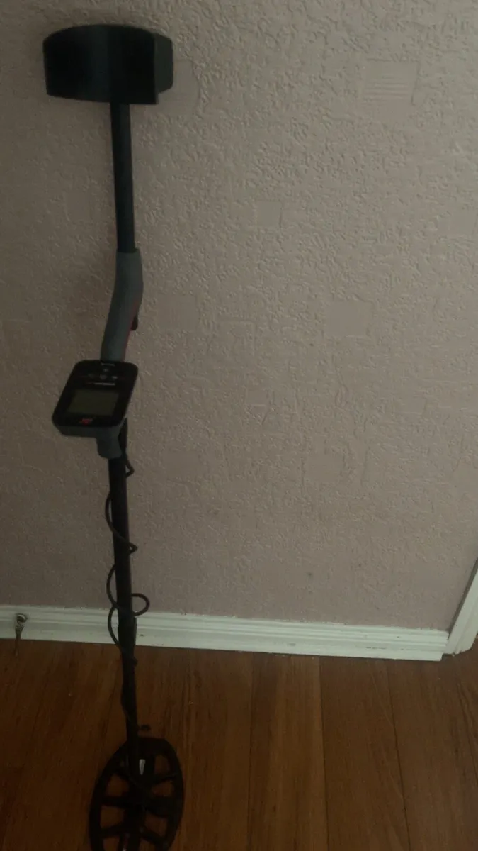 360 minelab detector + shovel - Image 4