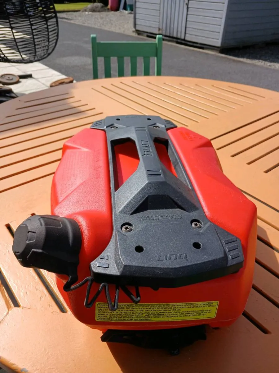 Seadoo lin q fuel caddy brand new never used - Image 2