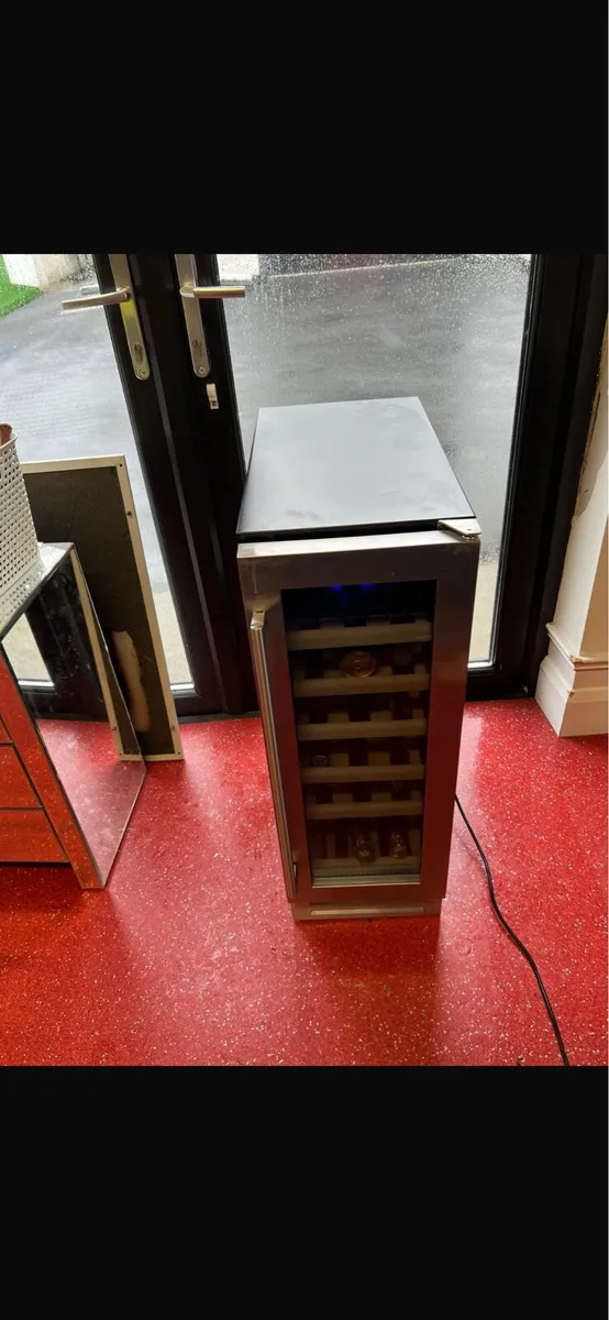 Wine fridge - Image 2