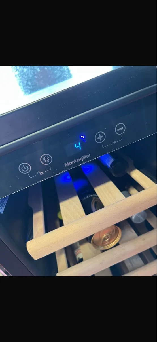 Wine fridge - Image 4