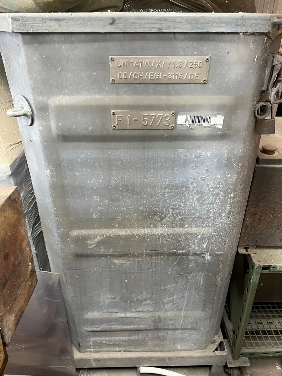 UN Certified Steel Drum 250L Industrial Container