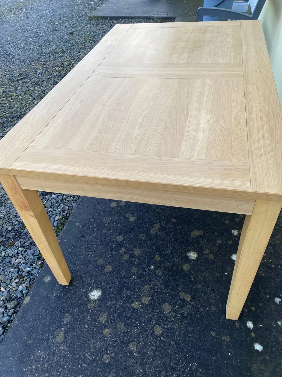 Kitchen table - Image 2