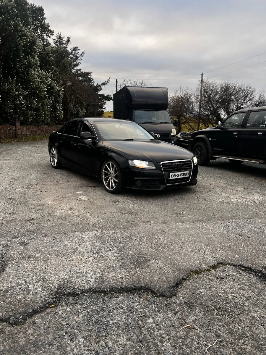 Audi a4 for breaking - Image 1