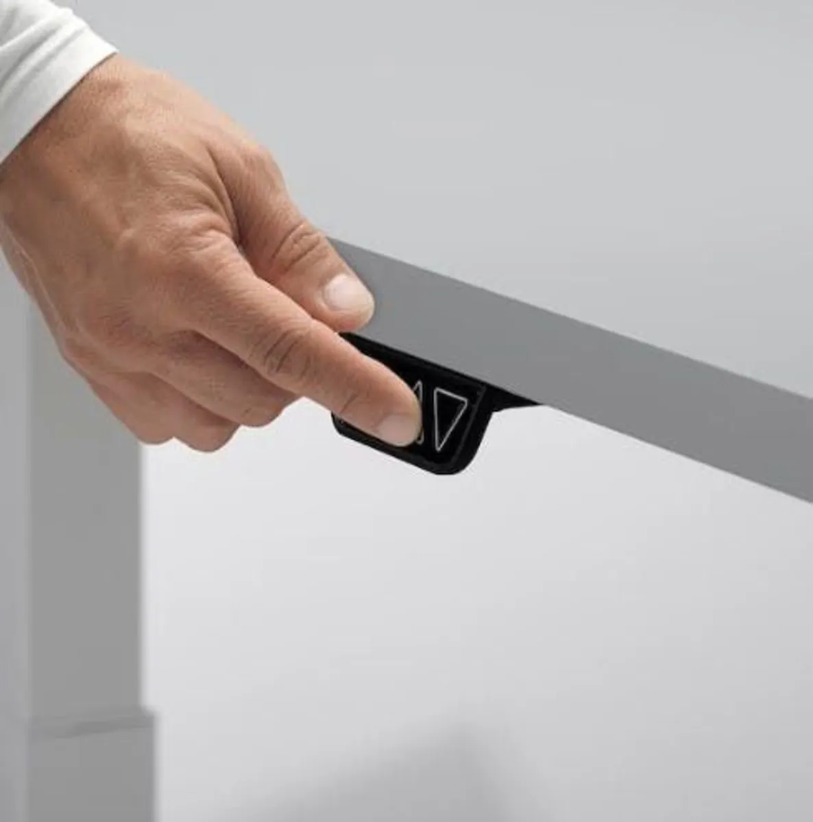 Standing Desk (Electric with buttons) - Image 2