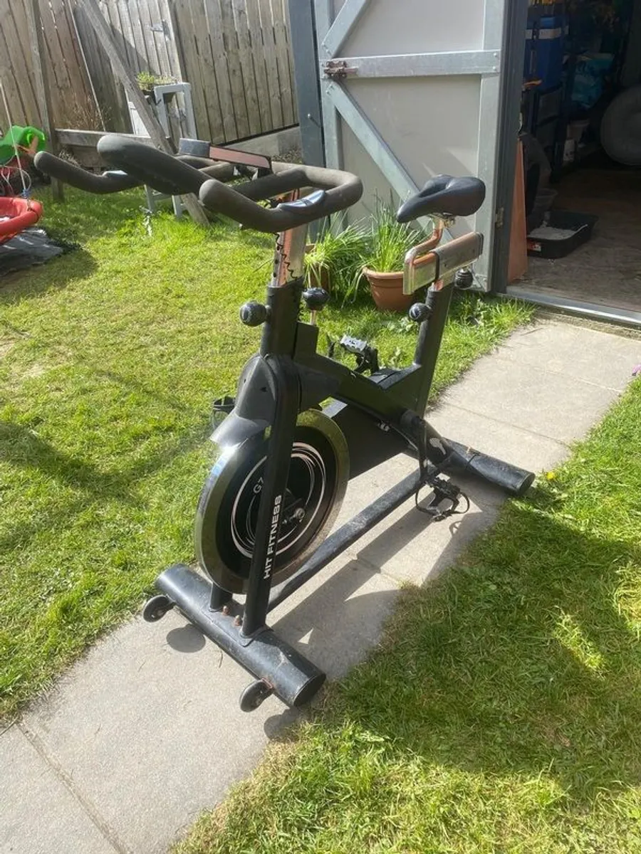 HIIT G7 Indoor Cycling Bike - Image 1