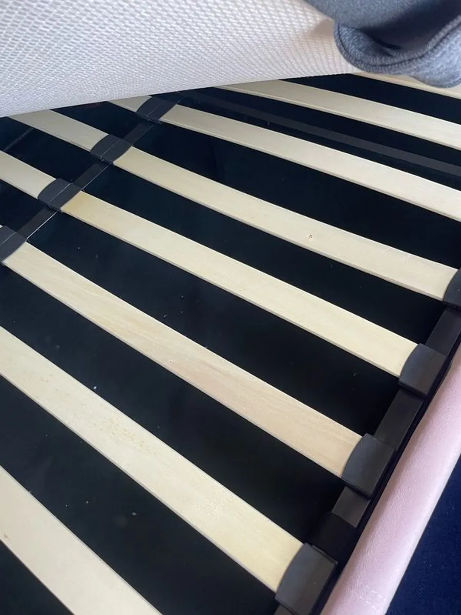 Double Bed - Image 2