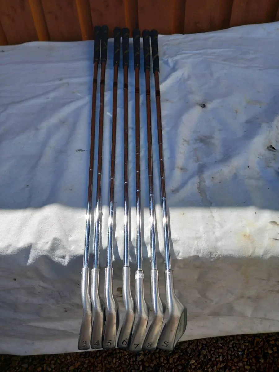 MDD-TOUR R Flex Golf irons.  Right handed clubs - Image 4