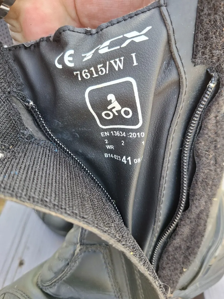 TCX S-Sportour Motorcycle boots size 7 / 41 - Image 3