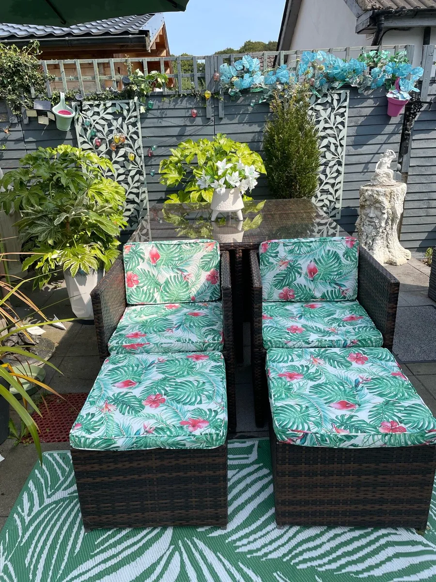 Ratan cube table - Image 1