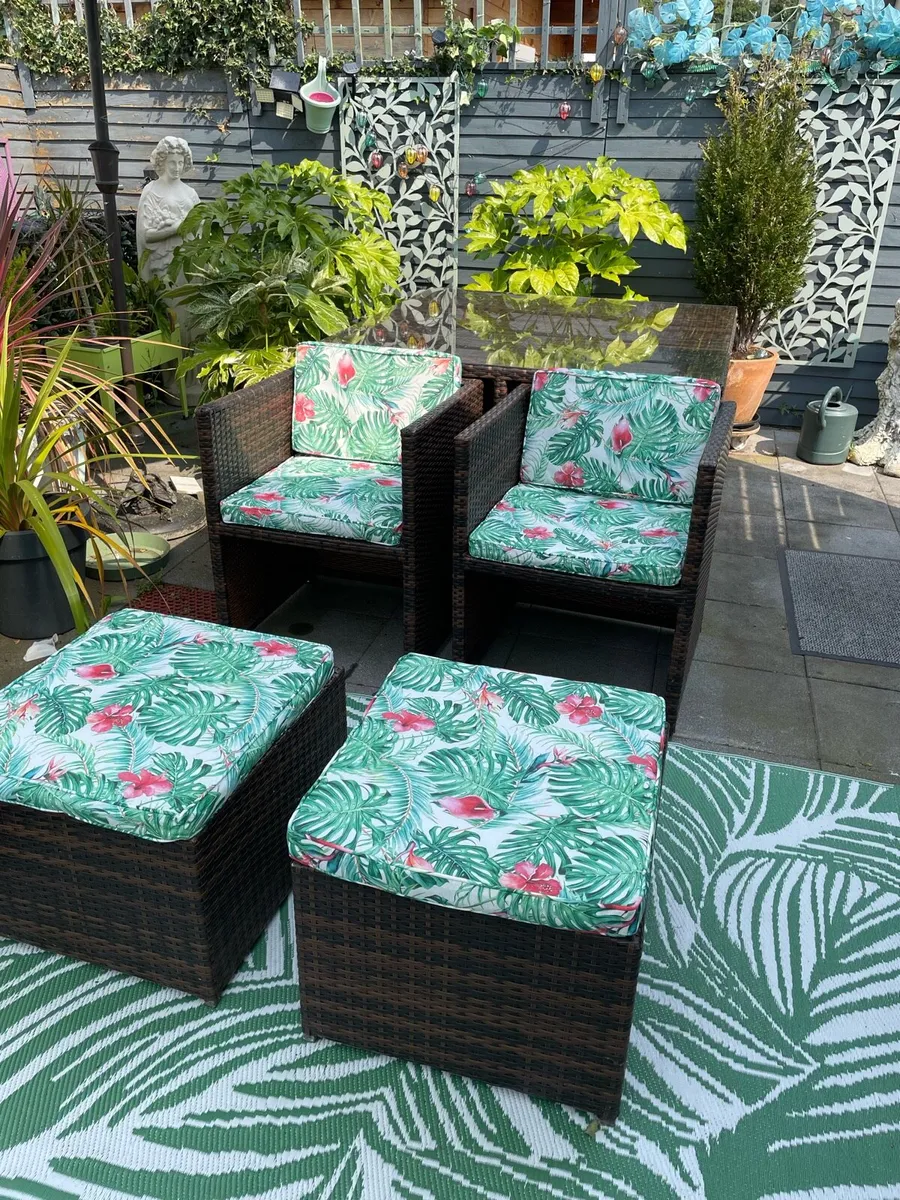 Ratan cube table - Image 2