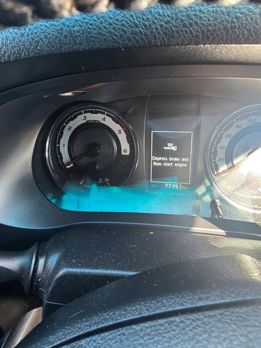 Toyota hilux - Image 4