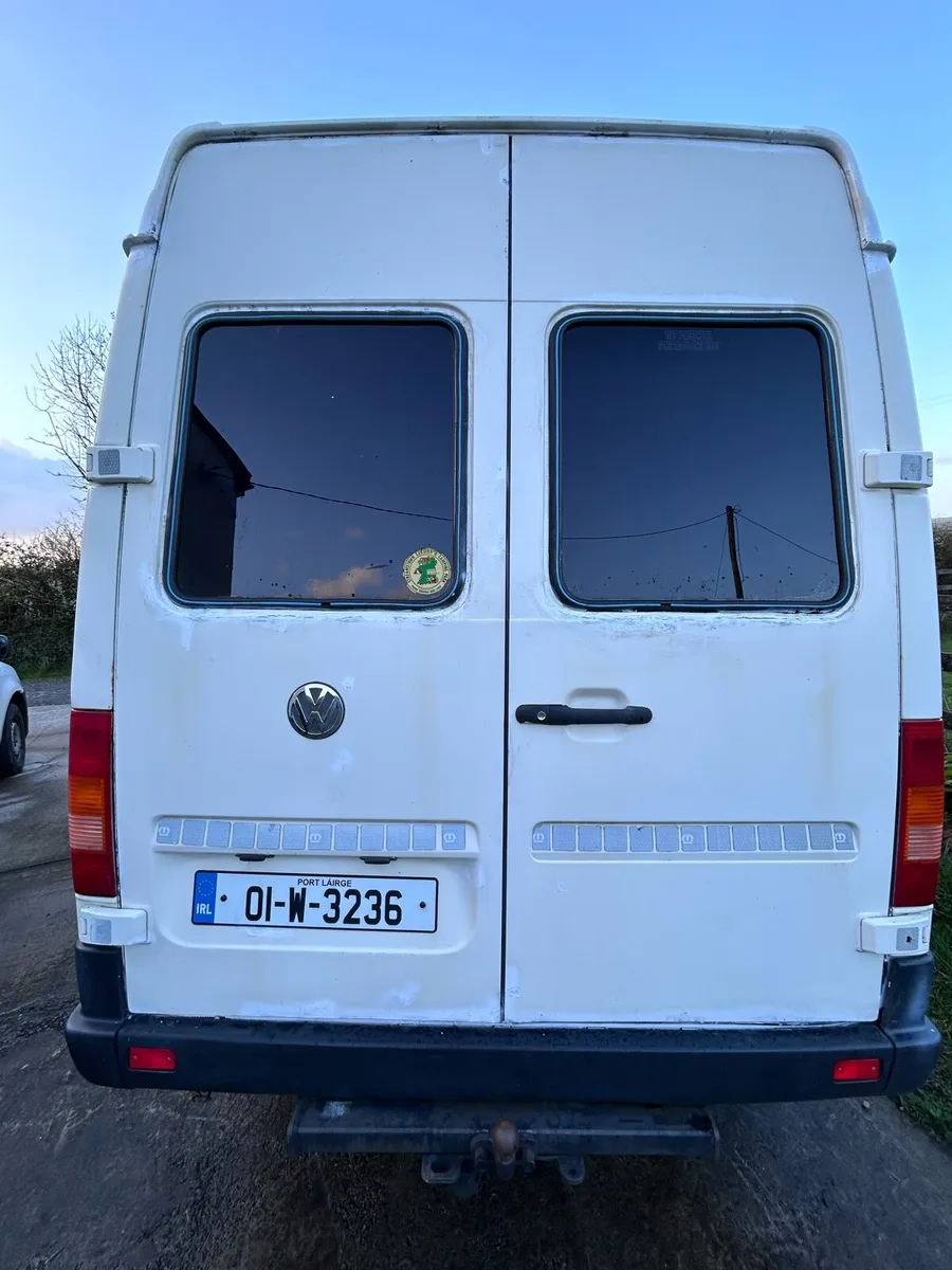 Camper Van - Image 4