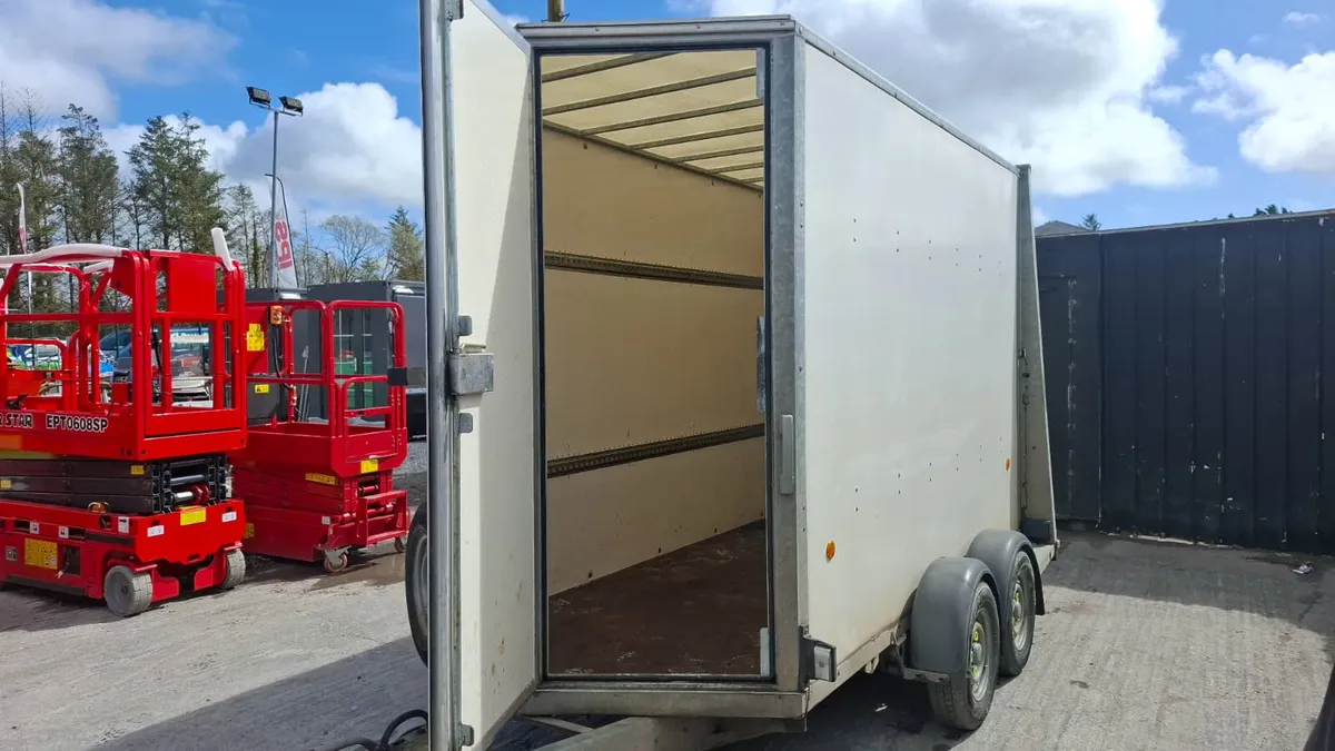 Ifor Williams Twin Axle Box Trailer – 10ft x 6ft - Image 4