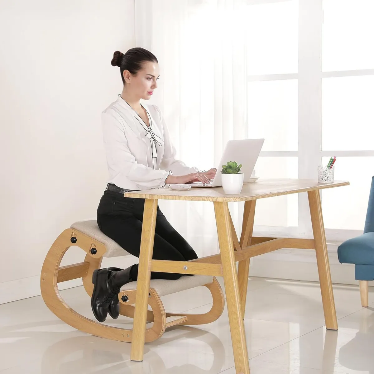 Adjustable Ergonomic Kneeling Chair – Height - Image 2