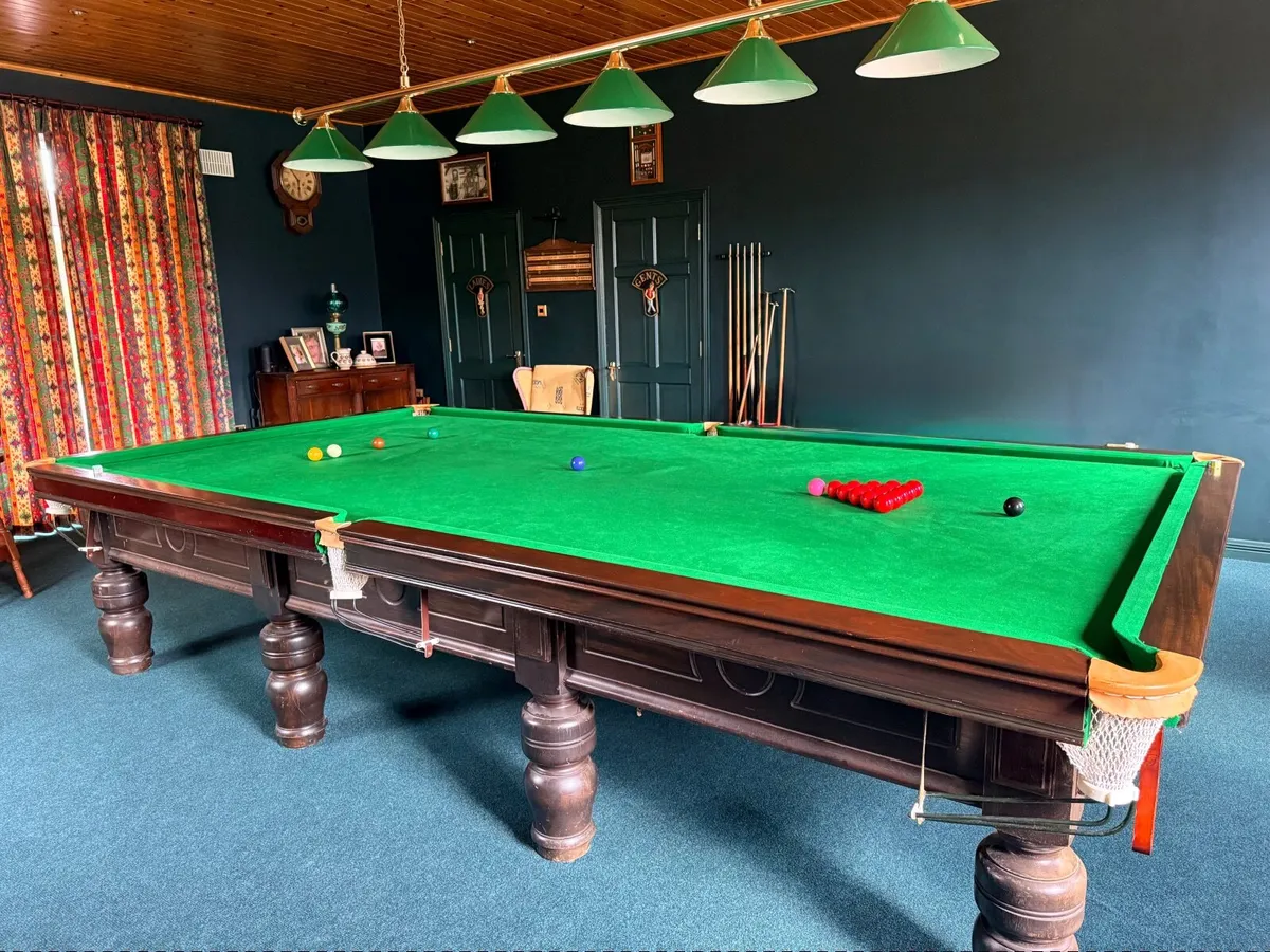 Full size snooker table/ table lights/score board - Image 2