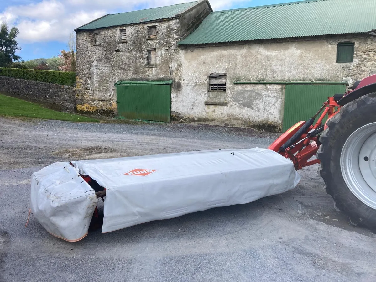 2021 Kuhn GMD 355 Disc Mower (26170) - Image 4