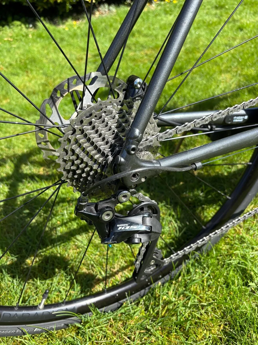 56cm Trek Domane AL 5 Gen 3 Disc - Image 3